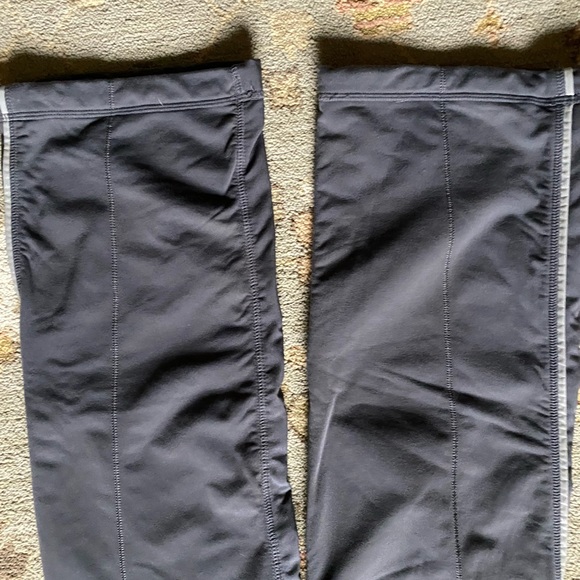 Lululemon track pants - Picture 6 of 9